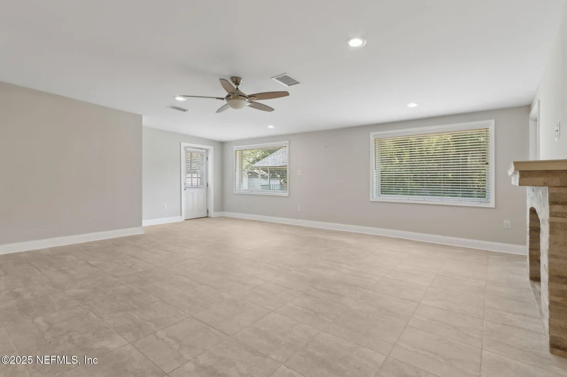 Photo of 2814 PEACH Drive