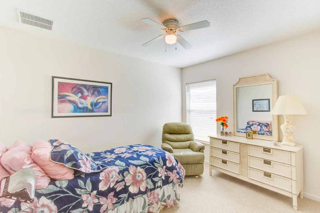 Photo of 924 N LILAC Loop