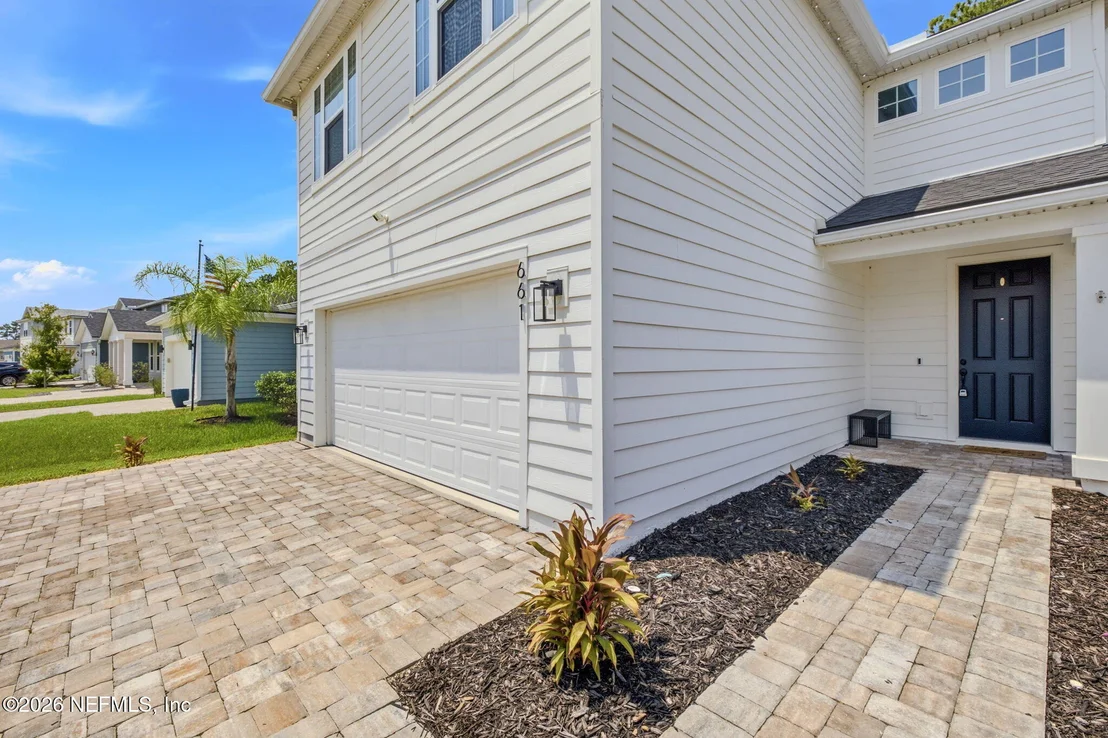 Photo of 661 BLIND OAK Circle
