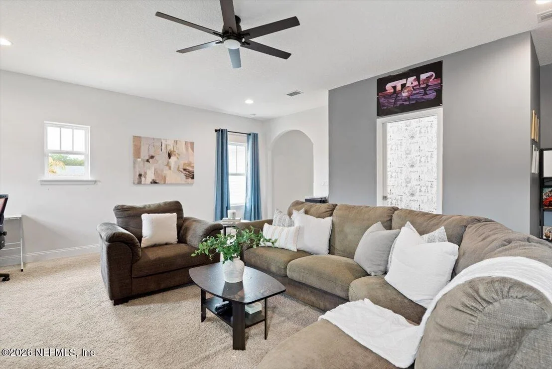Photo of 592 OUTLOOK Drive