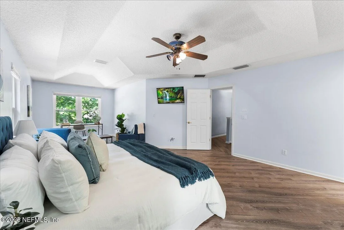 Photo of 629 PELHAM Road