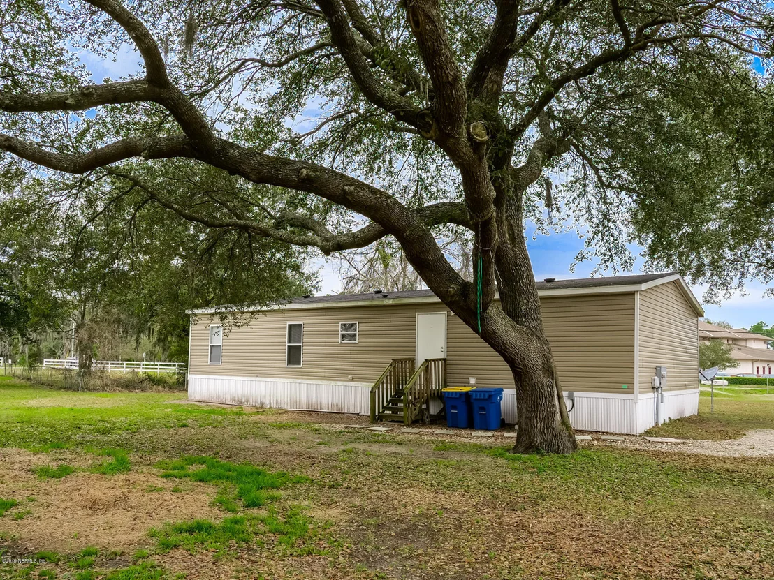 Photo of 1410 STARRATT Road