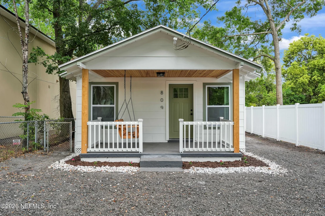Photo of 809 OWEN Avenue
