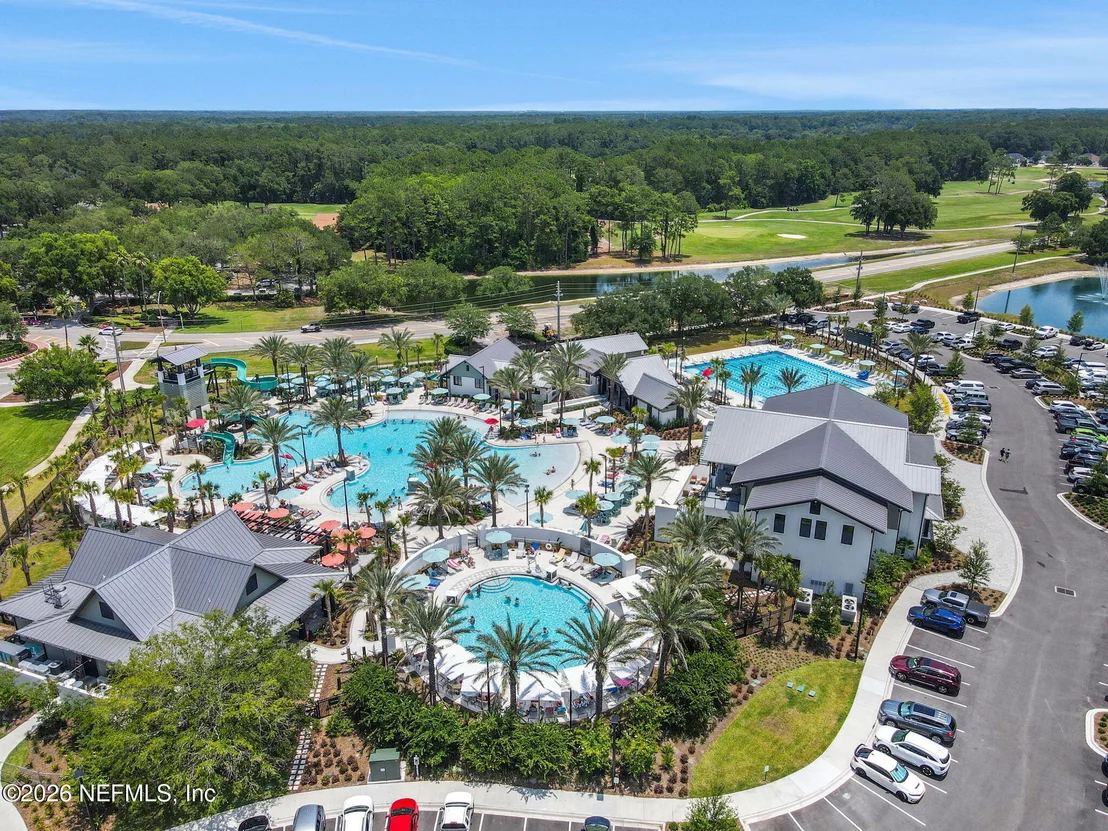 Photo of 1004 FLORA PARKE Drive