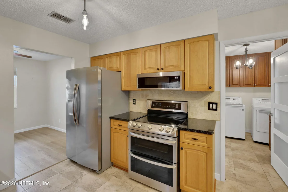 Photo of 11530 BROAD LEAF Drive