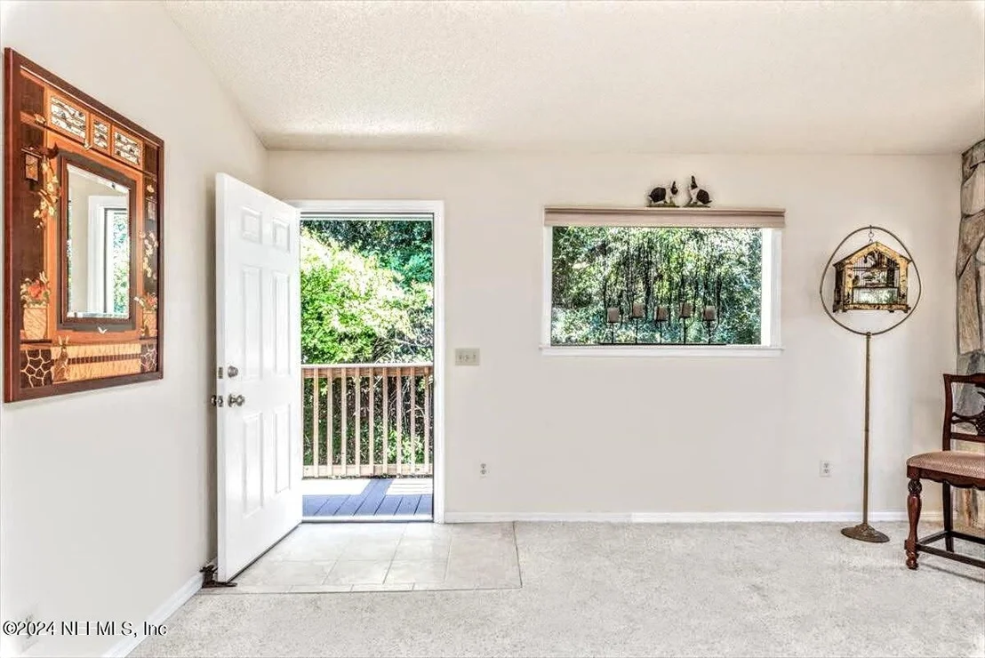 Photo of 3500 PUTNAM Road
