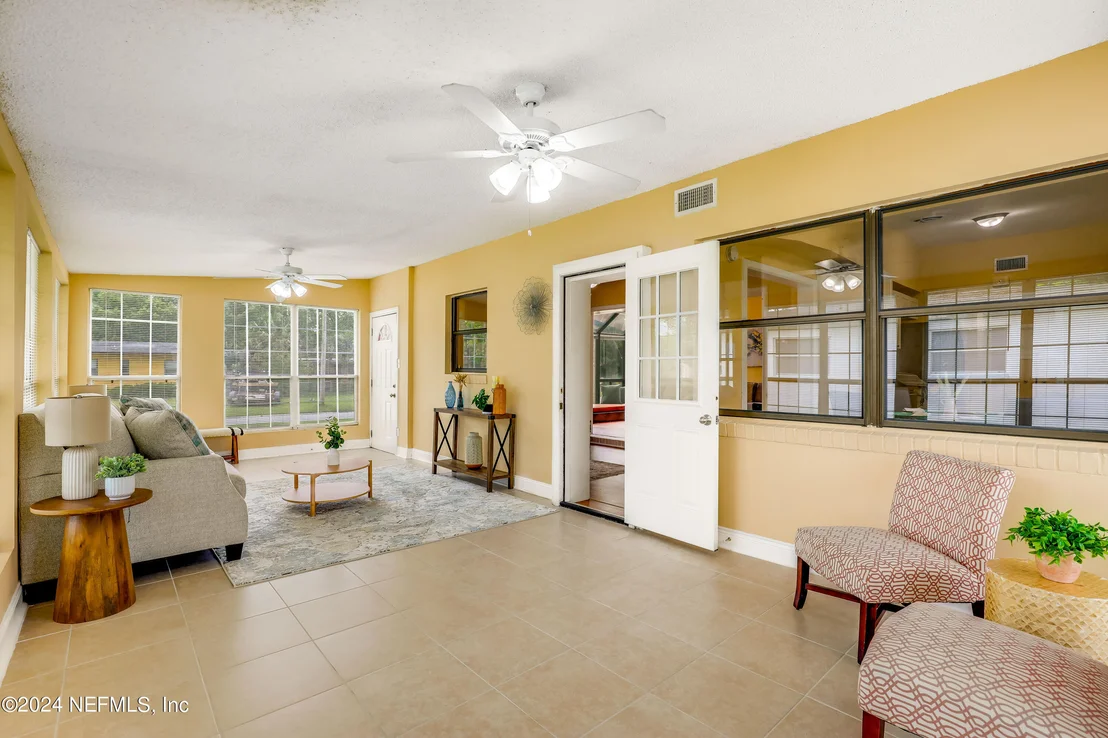 Photo of 4124 TYNDALE Drive