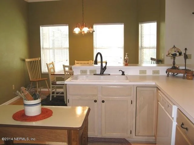 Photo of 1072 LARKSPUR Loop
