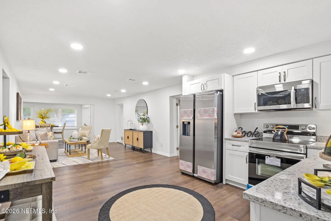 Photo of 1623 ST CLAIR Street