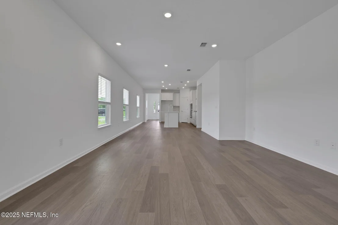 Photo of 775 FARMFIELD Drive