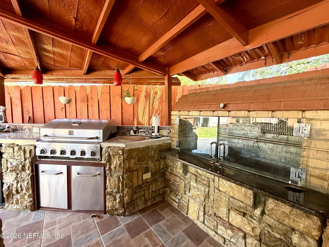 Photo of 4127 SPRINGWOOD Road