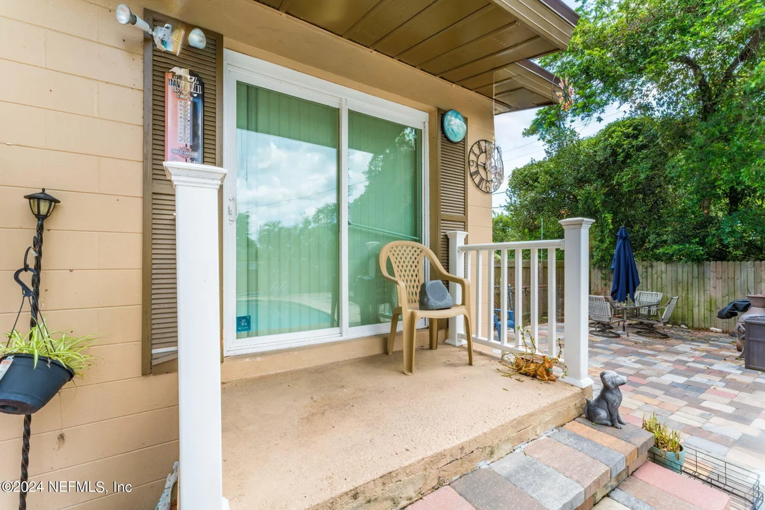 Photo of 10274 JOLYNN Road