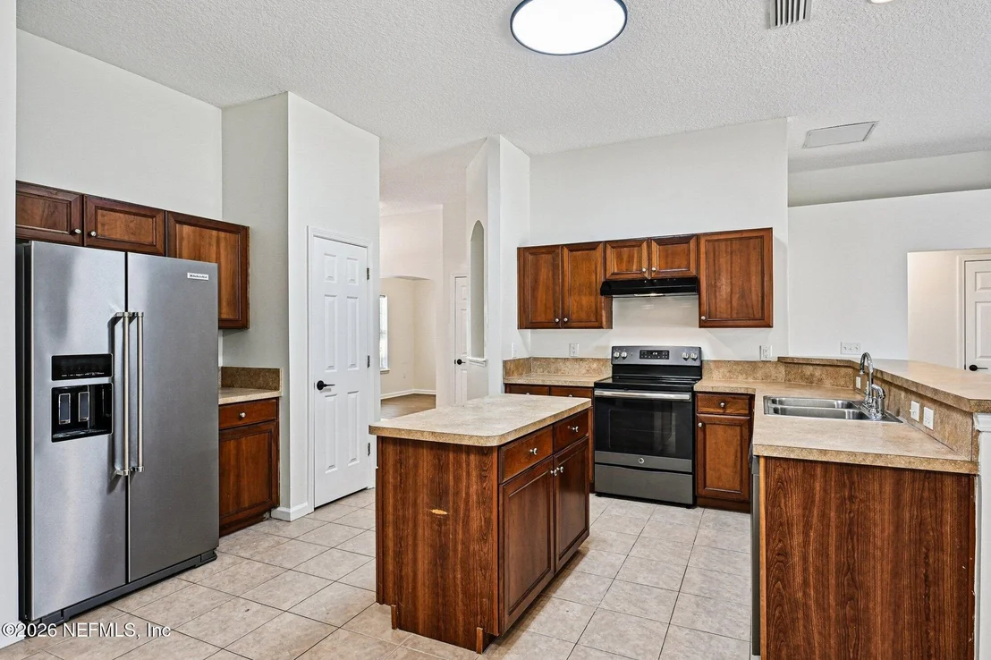 Photo of 14221 SEA EAGLE Drive
