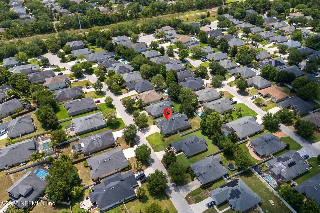 Photo of 812 WARDS CREEK Lane