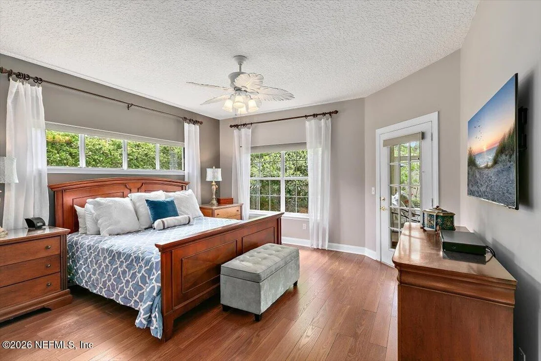 Photo of 113 OAK VIEW Circle