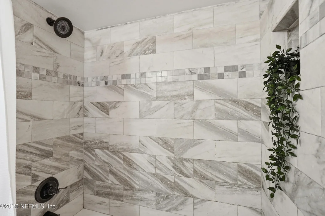 Photo of 466 MAKO Drive