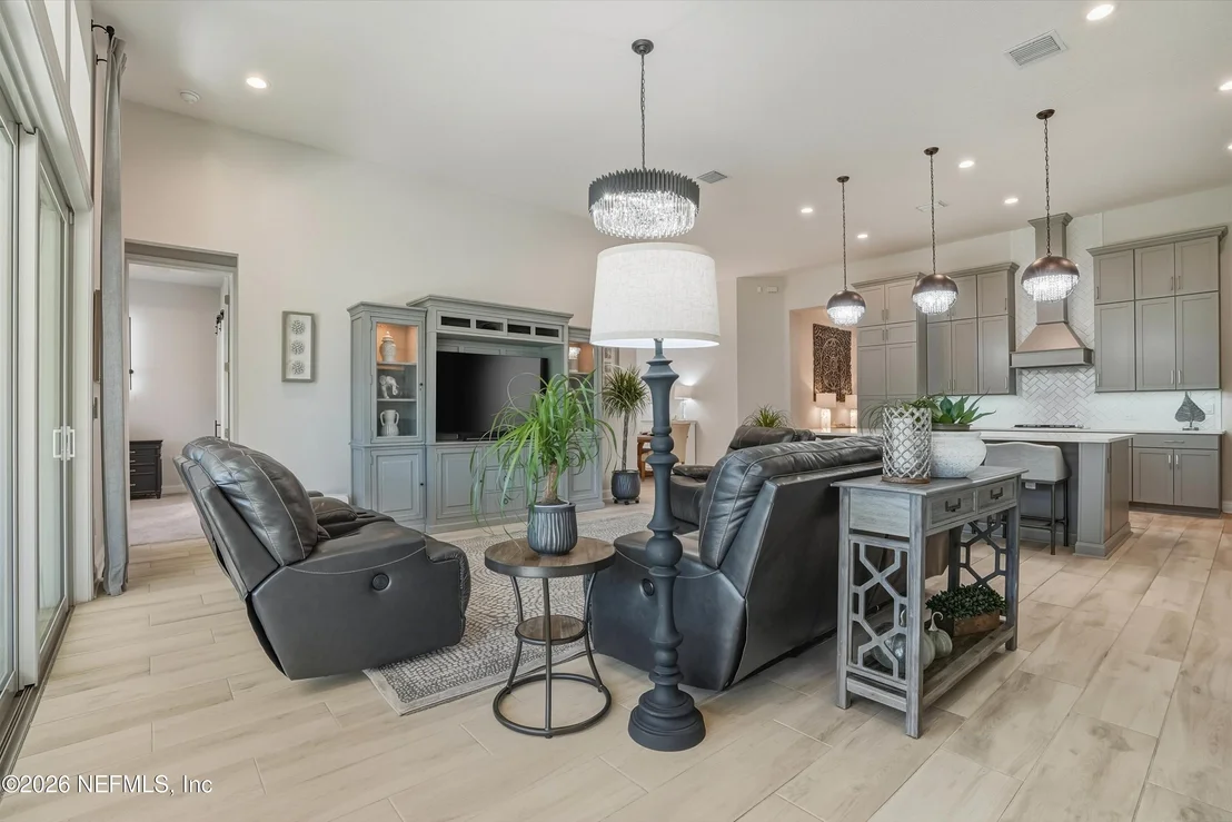 Photo of 204 COURTNEY CHASE Drive