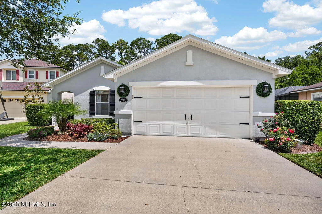 Photo of 504 KNOLLE Court