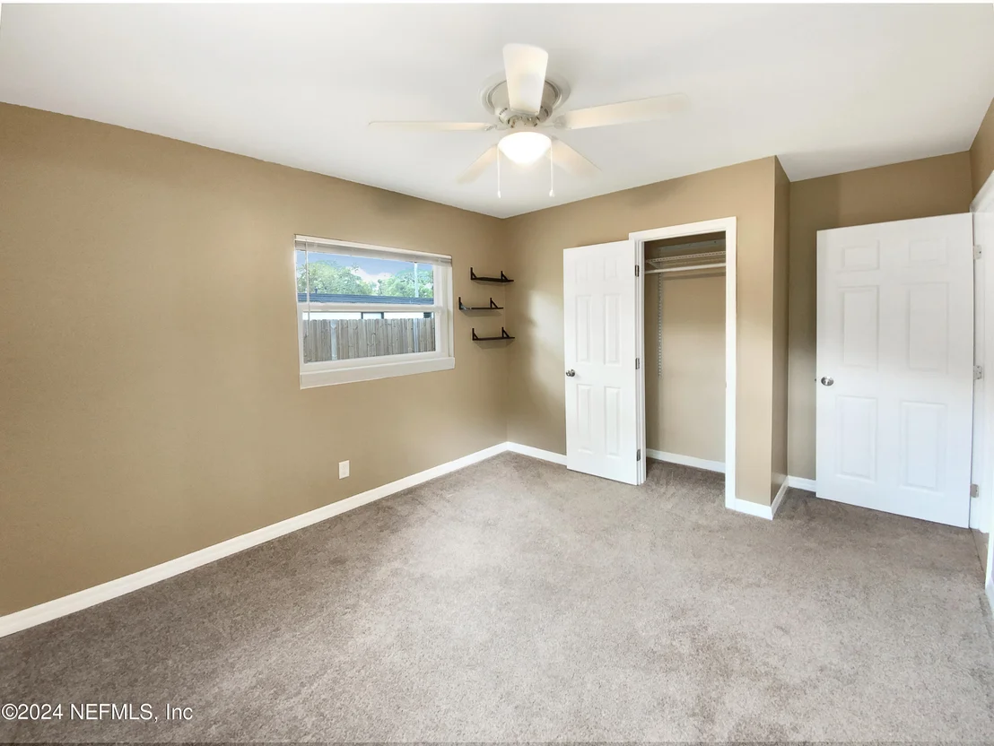 Photo of 7505 CENTAURI Road