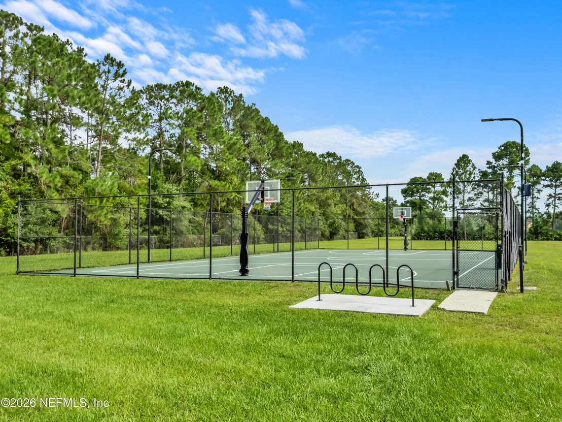 Photo of 784 W DEVONHURST Lane