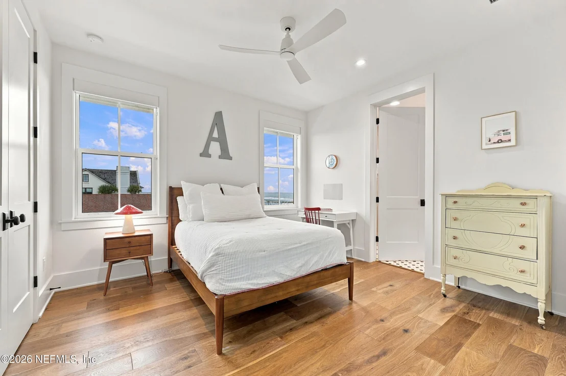 Photo of 3002 OCEAN Drive S