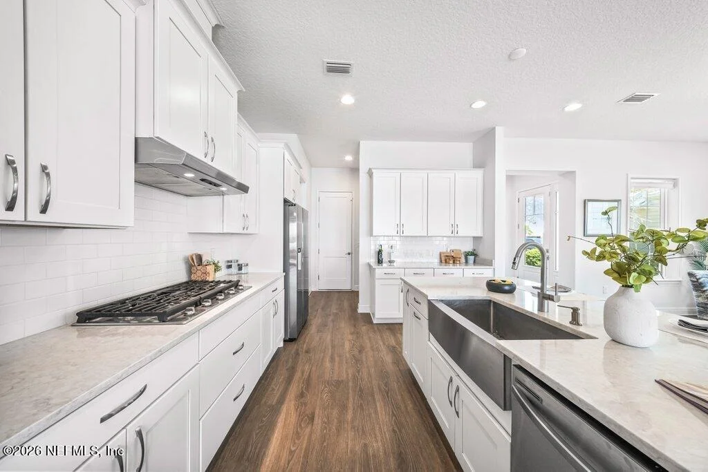 Photo of 457 MARQUESA Circle