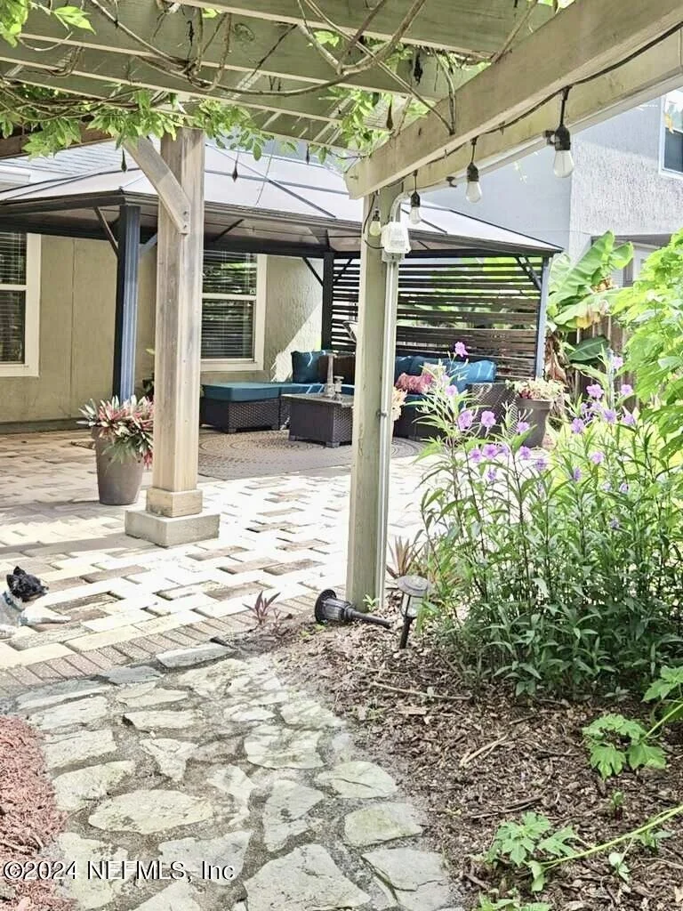 Photo of 1102 GARRISON Drive