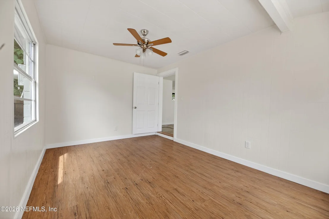 Photo of 398 TOCCOA Road