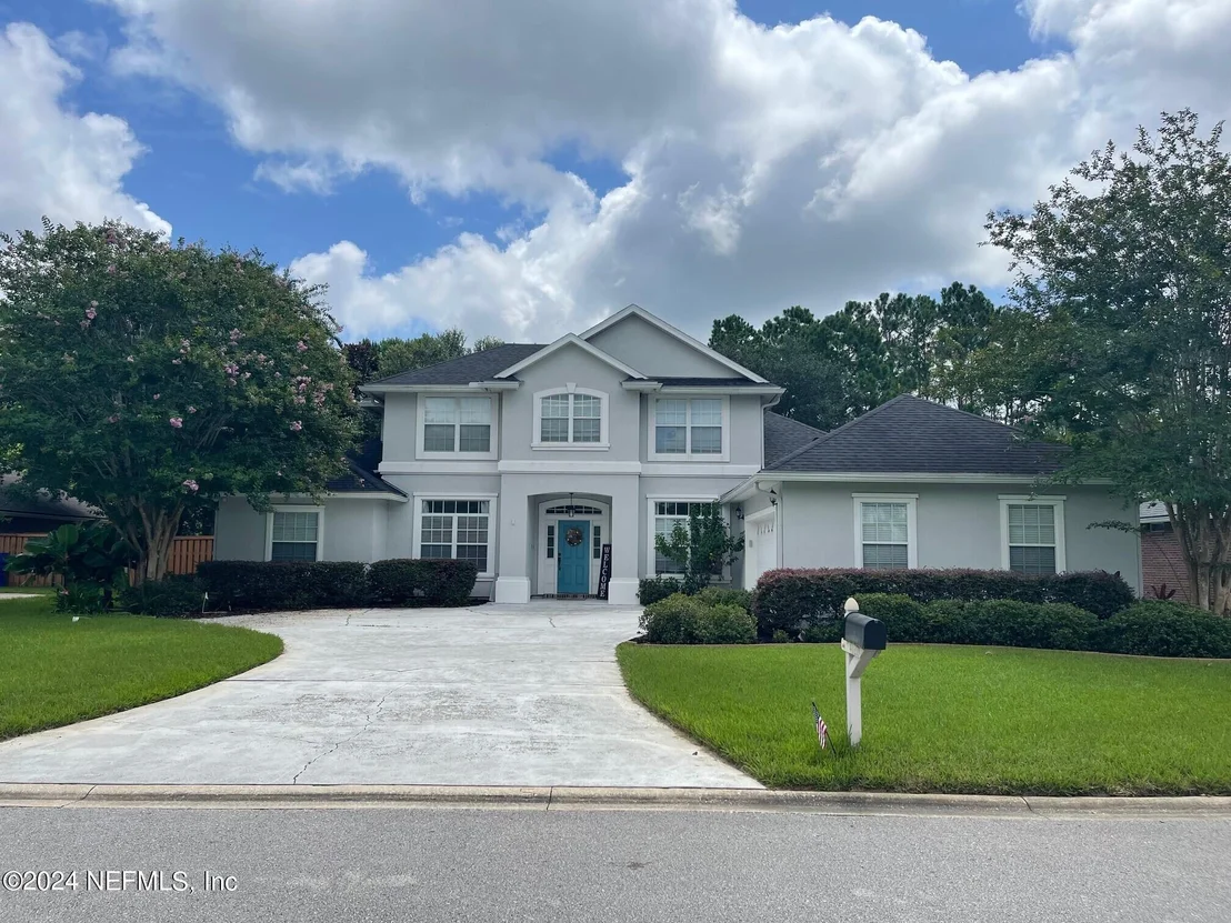 Photo of 4120 LONICERA Loop