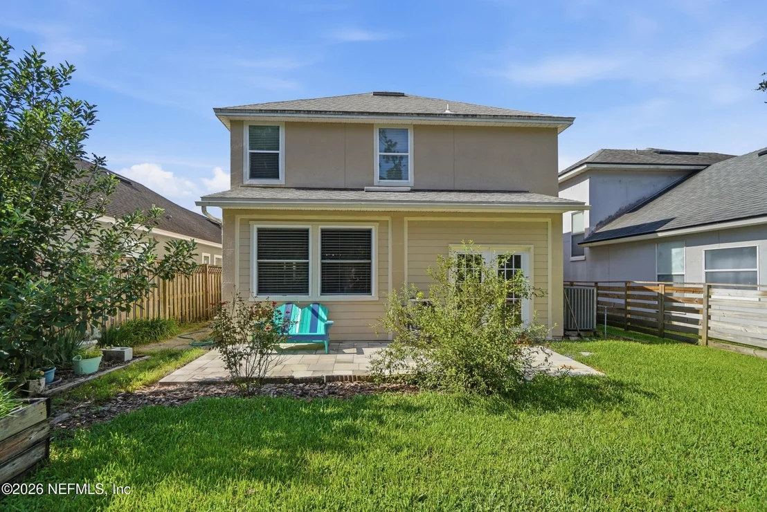 Photo of 324 SILVER GLEN Avenue