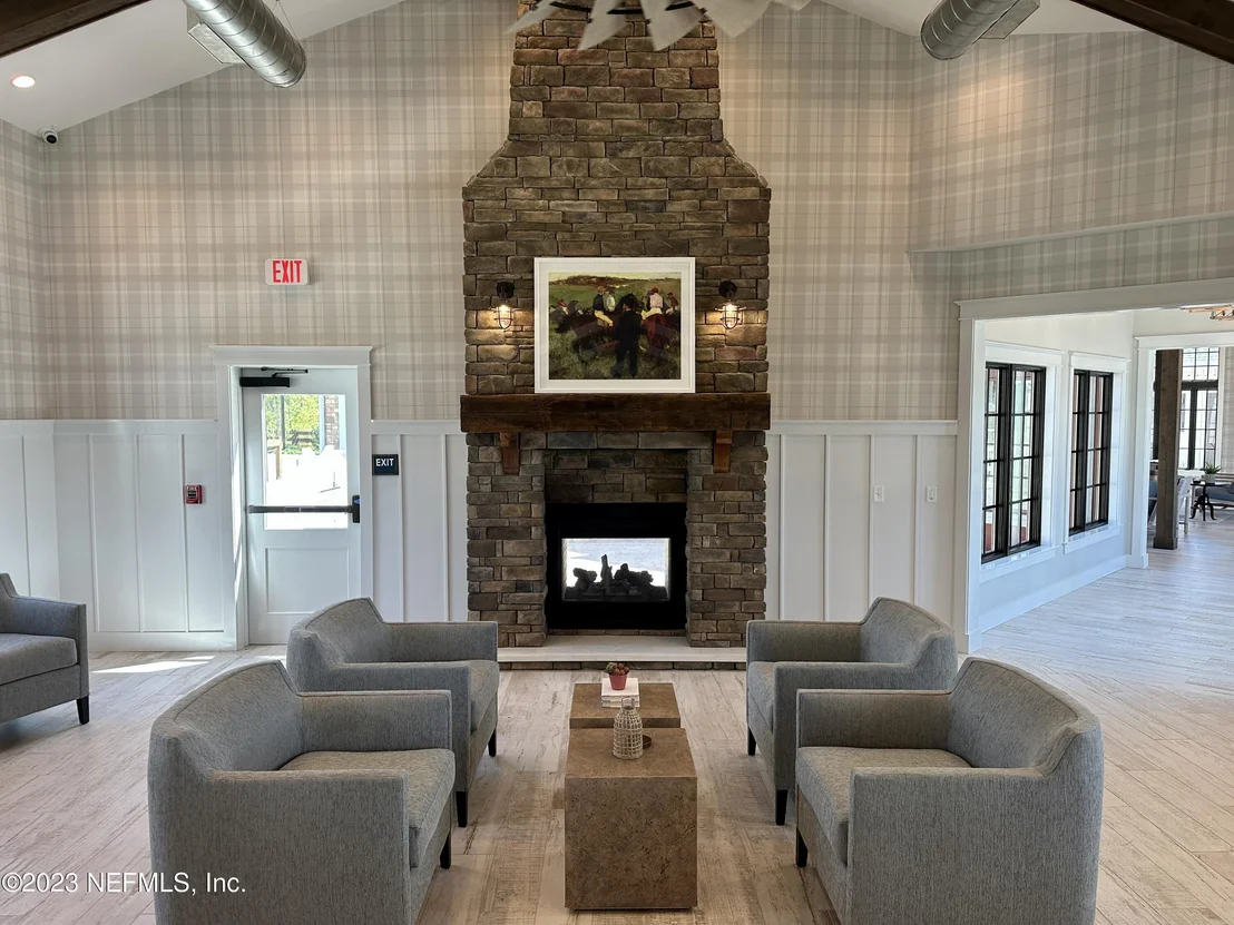 Photo of 387 AMBERWOOD Drive