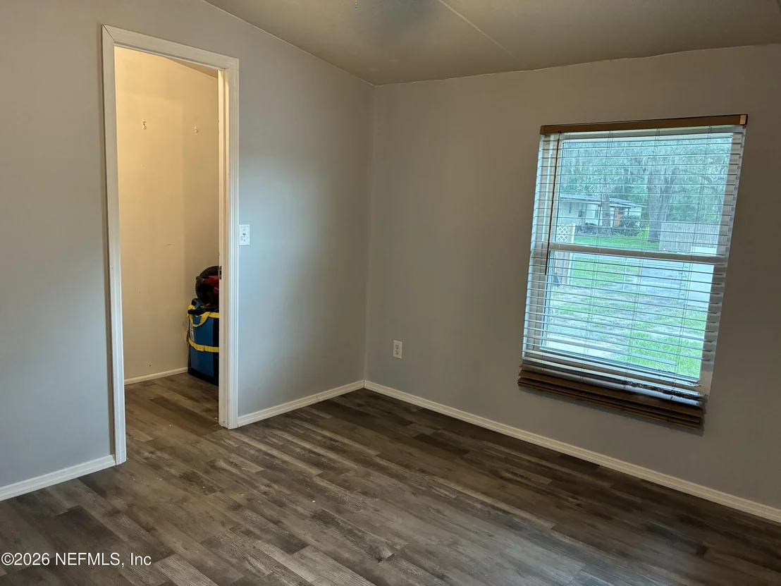 Photo of 104 REAVES Avenue