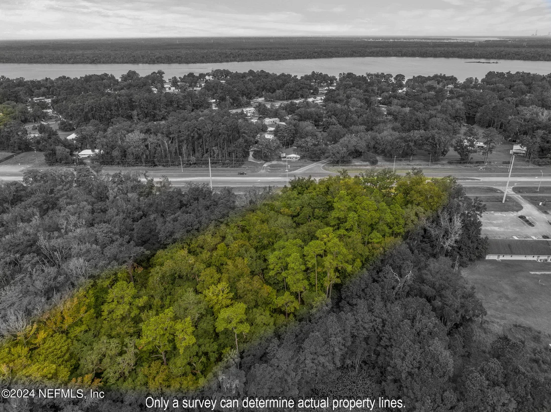Photo of 694 S HIGHWAY 17