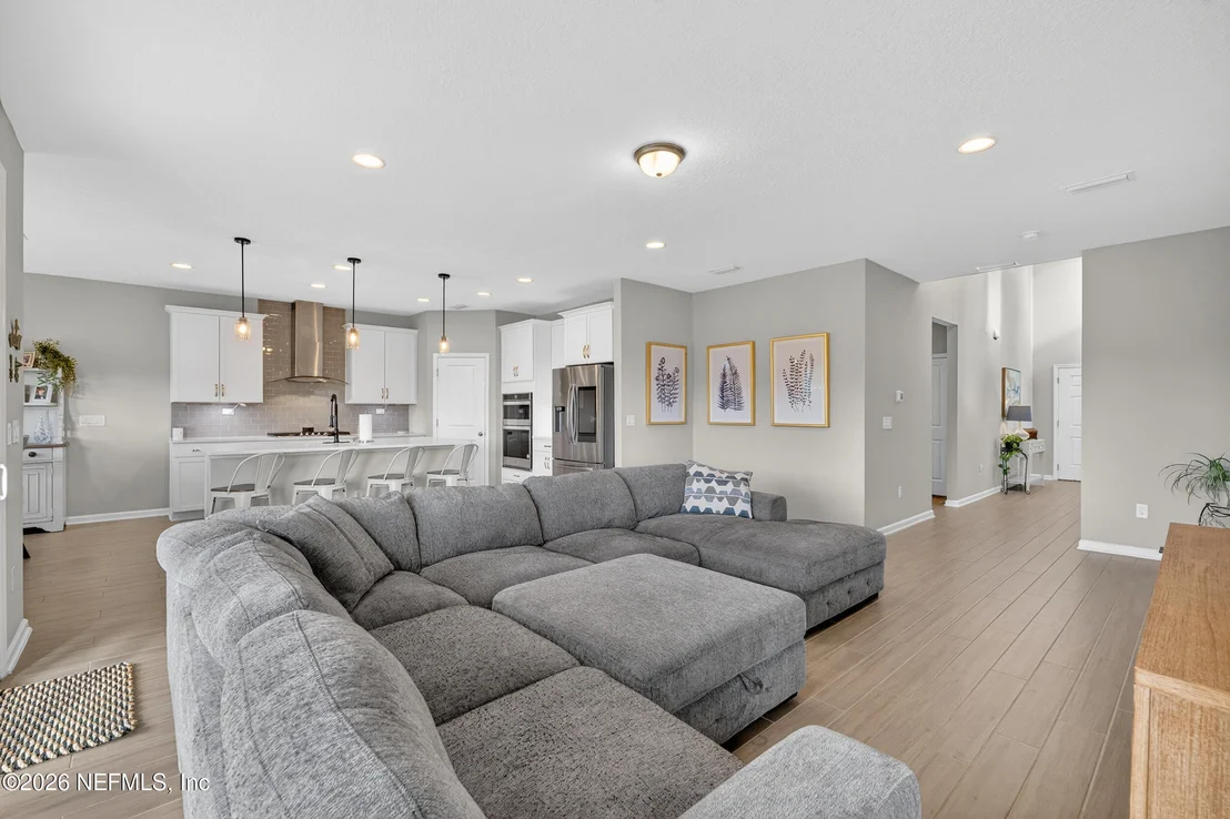 Photo of 350 BROOKGREEN Way