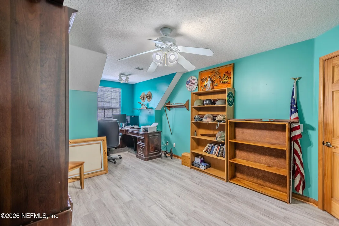 Photo of 1801 LAKE Road