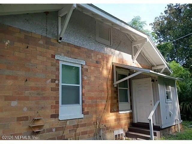 Photo of 3329 SILVER Street