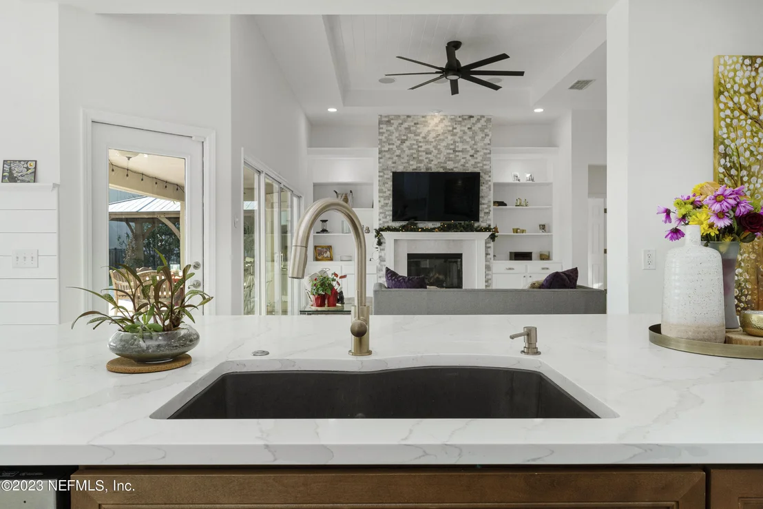 Photo of 5012 BLACKHAWK Drive