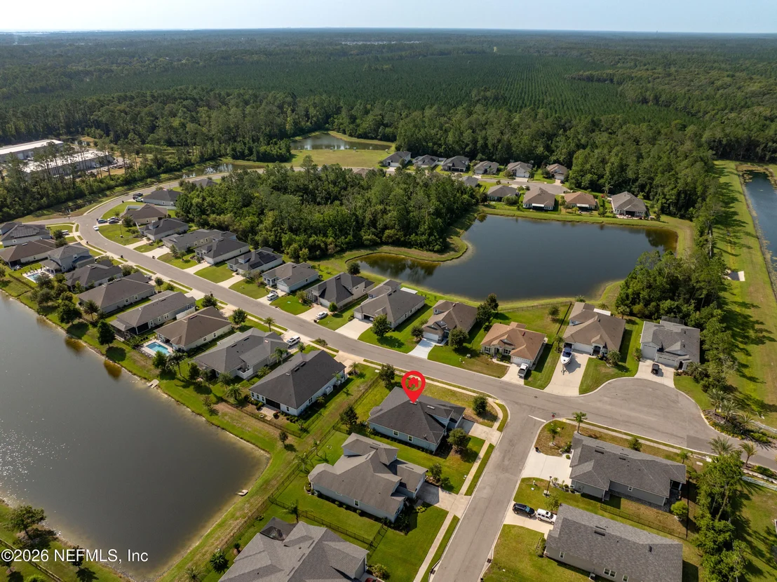 Photo of 223 MEADOW CROSSING Drive