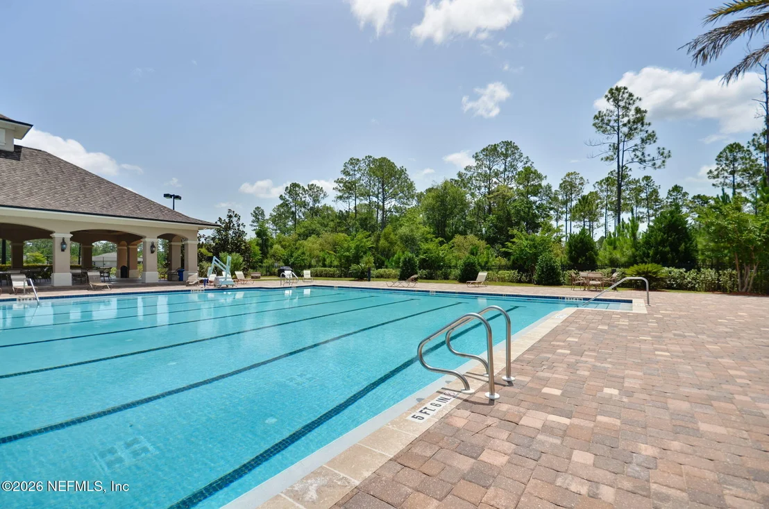 Photo of 65860 EDGEWATER Drive