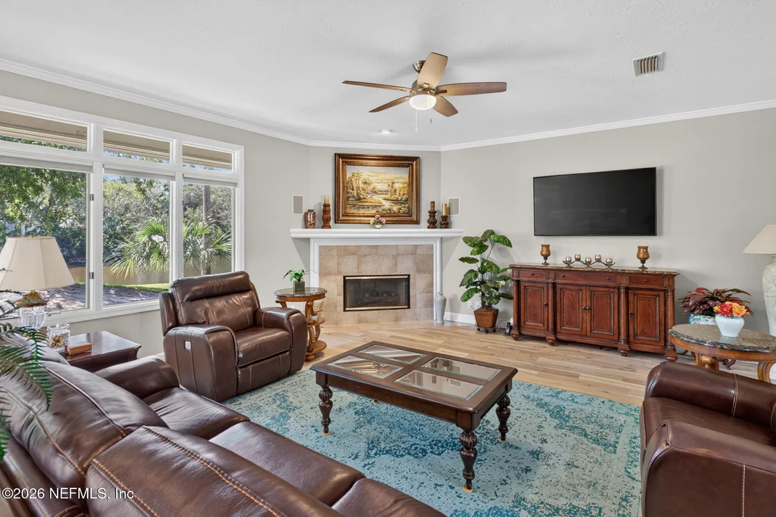 Photo of 2206 LAUGHING GULL Circle