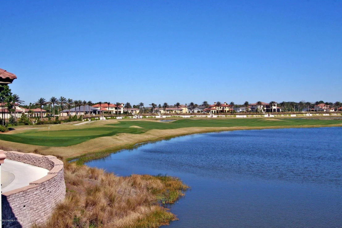 Photo of 171 LA MESA Drive