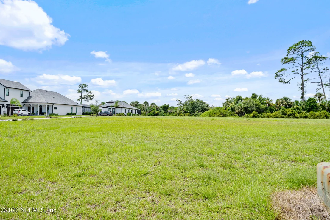 Photo of 104 HERON Drive