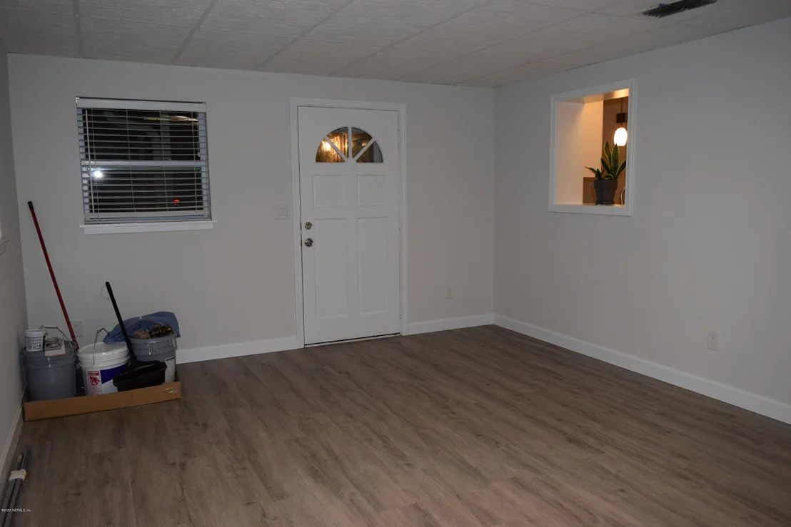 Photo of 274 SARA Drive