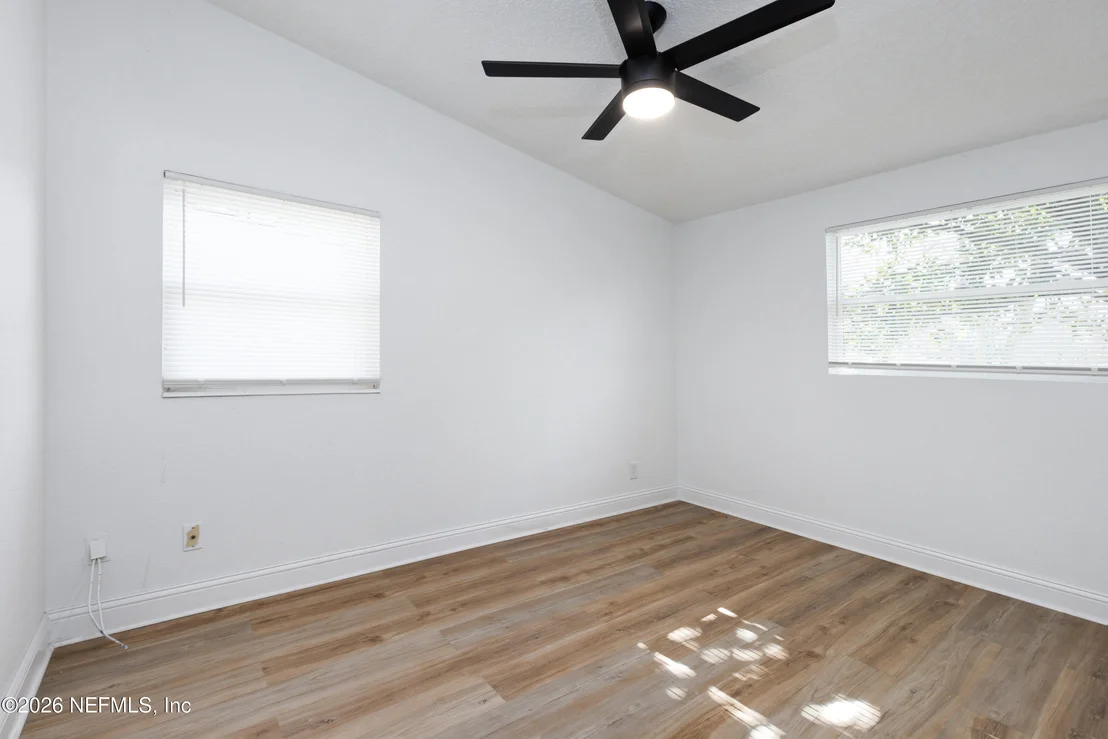Photo of 203 RIO Road