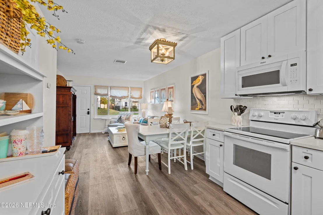 Photo of 64 KON TIKI Circle