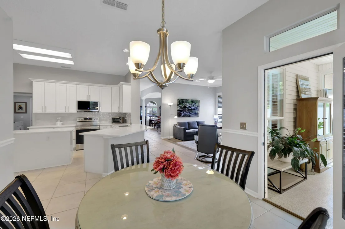 Photo of 1004 FLORA PARKE Drive