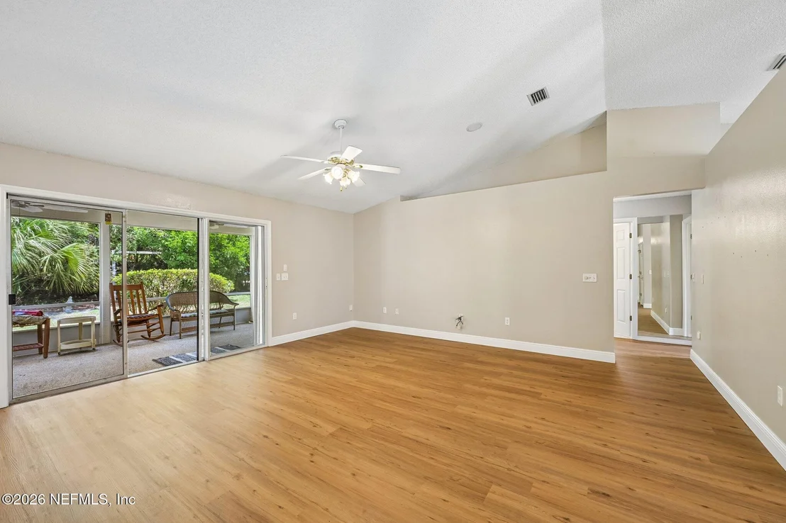 Photo of 2 BIRDSEYE Place