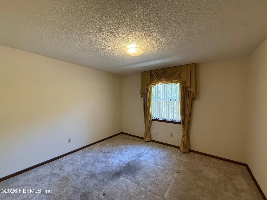 Photo of 2428 SEMINOLE Road
