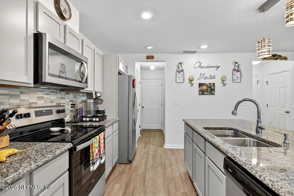 Photo of 148 SAWMILL FOREST Court