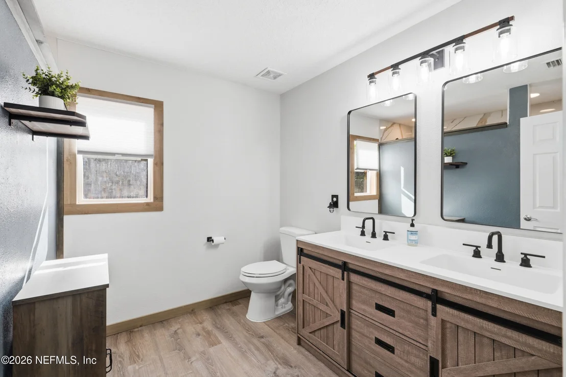 Photo of 1176 NOCHAWAY Drive